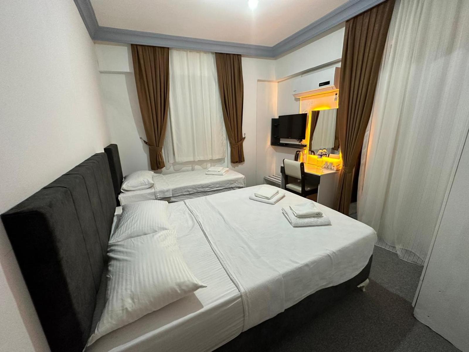 Ezel Group Hotel Antalya Exteriör bild